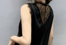 蕾丝吊带上衣外穿,蕾丝吊带上衣外穿,演绎夏季性感与优雅的完美融合